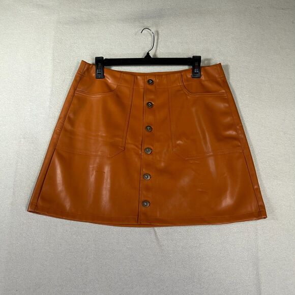 Womens Vegan Faux Leather Mini Skirt Size L Button Front Mob Wife Indie Retro - Picture 1 of 10